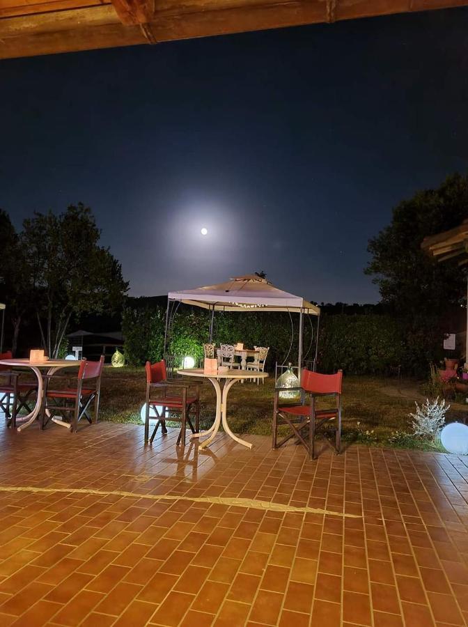 Country-House Pecora Nera Guest House Mosciano SantʼAngelo Eksteriør bilde